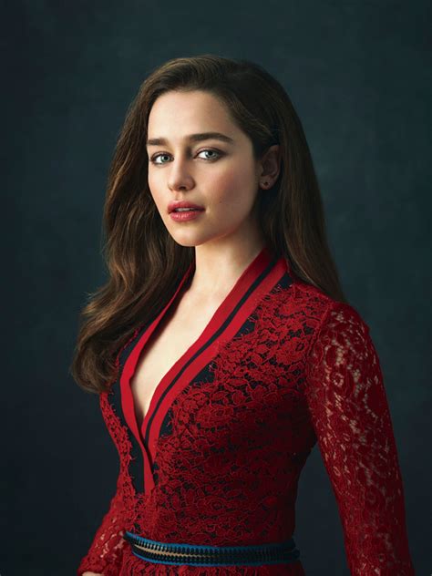 Emilia Clarke .